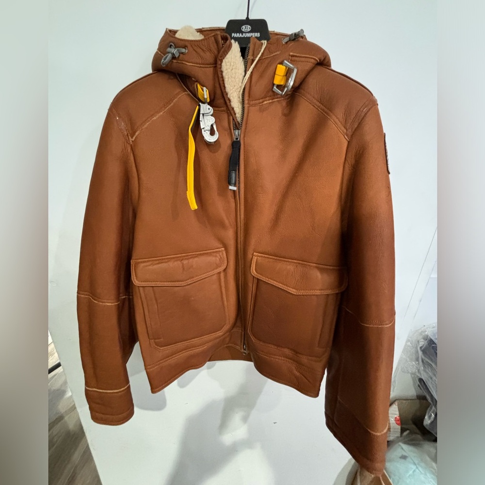 New ParaJumpers Shearling lined leather Jacket